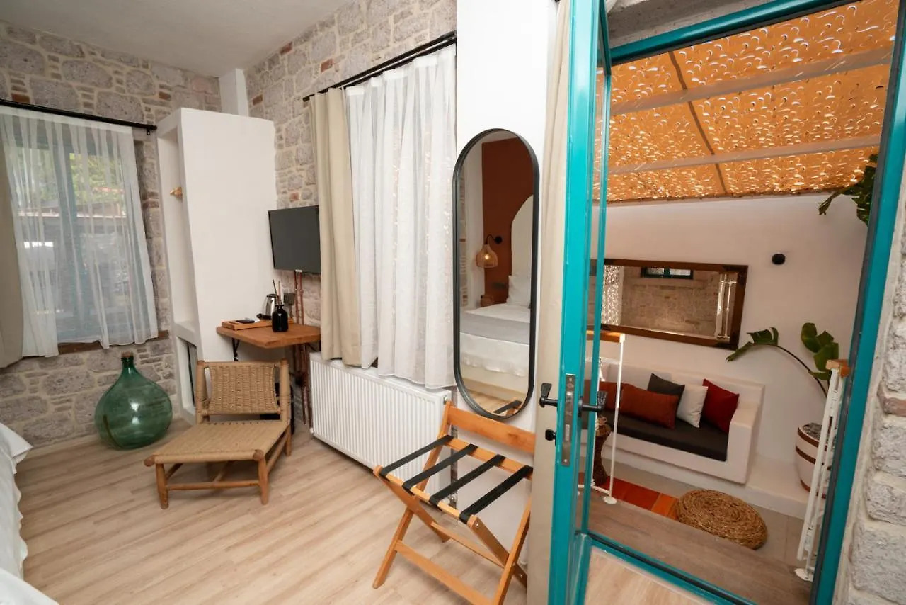 Ajlan Oia Bed & Breakfast Balikesir