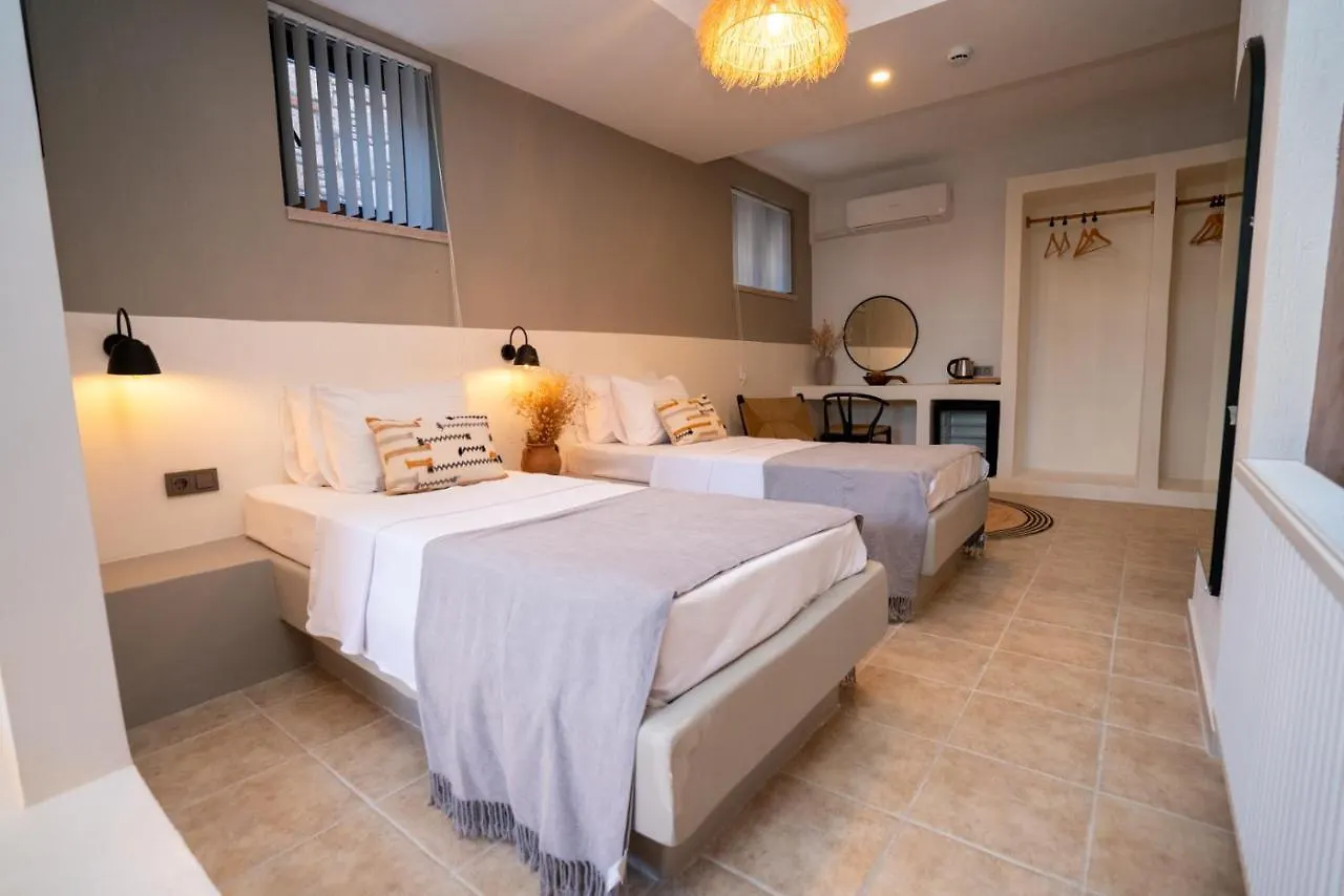 Ajlan Oia Bed & Breakfast Balikesir