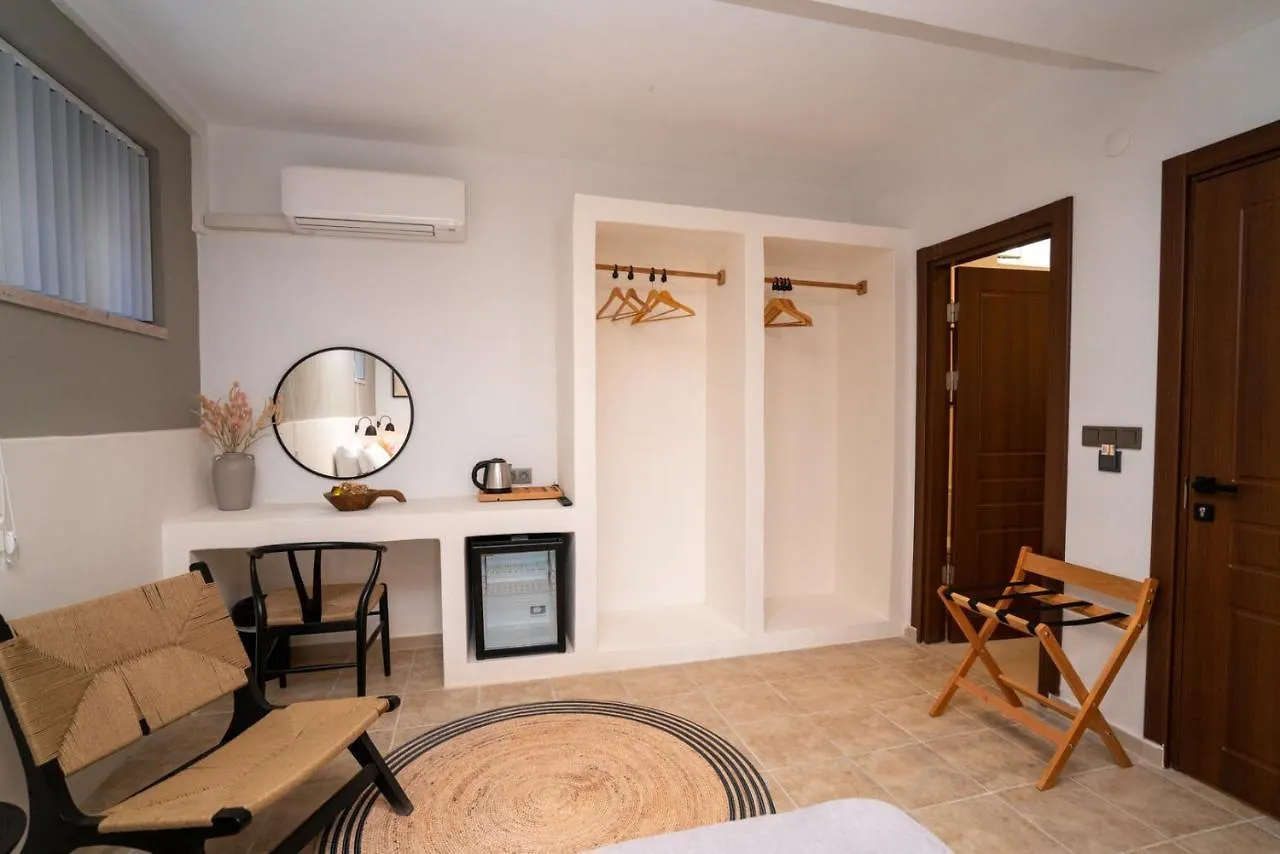 Ajlan Oia Bed & Breakfast Balikesir